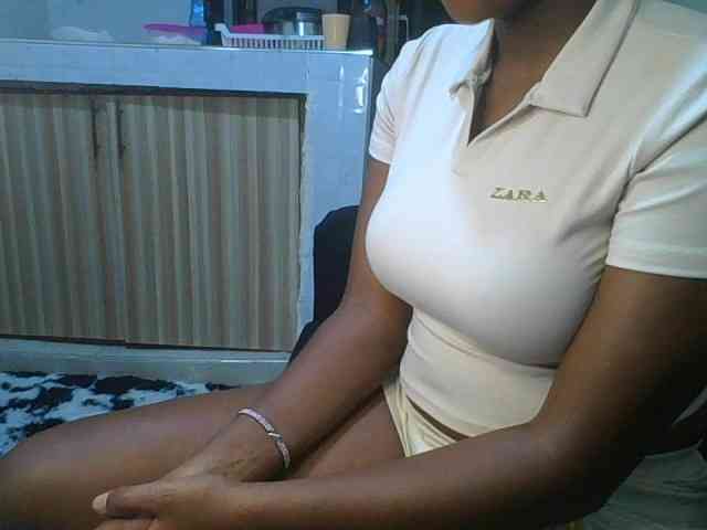 sexylittleprincess1 webcam
