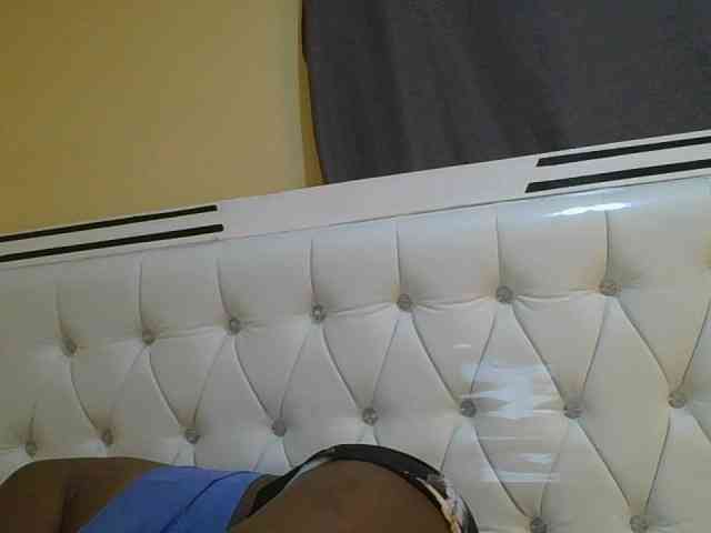 sexylittleprincess1 webcam