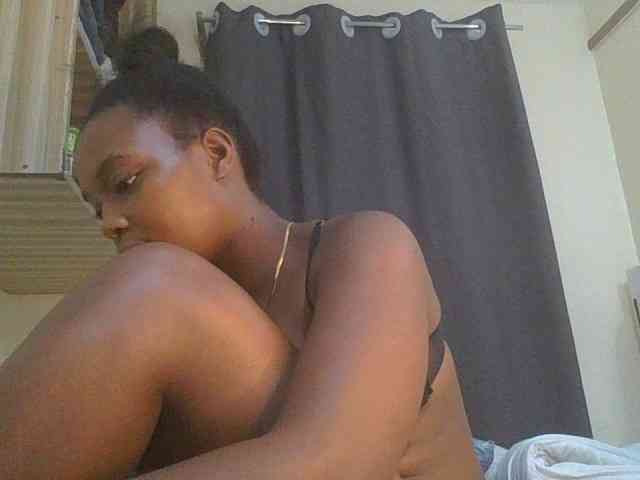 sexylittleprincess1 webcam