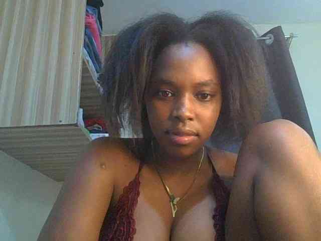 sexylittleprincess1 webcam