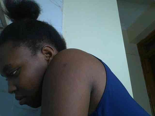 Sexylittleprincess1's cam show statistics and live stream