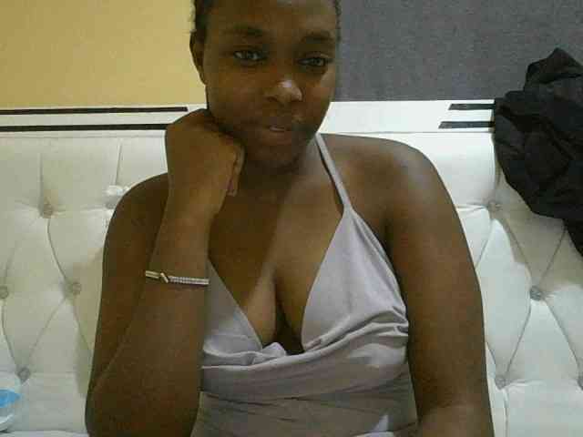 sexylittleprincess1 webcam