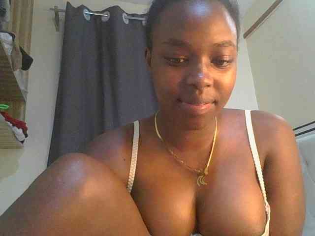 sexylittleprincess1 webcam