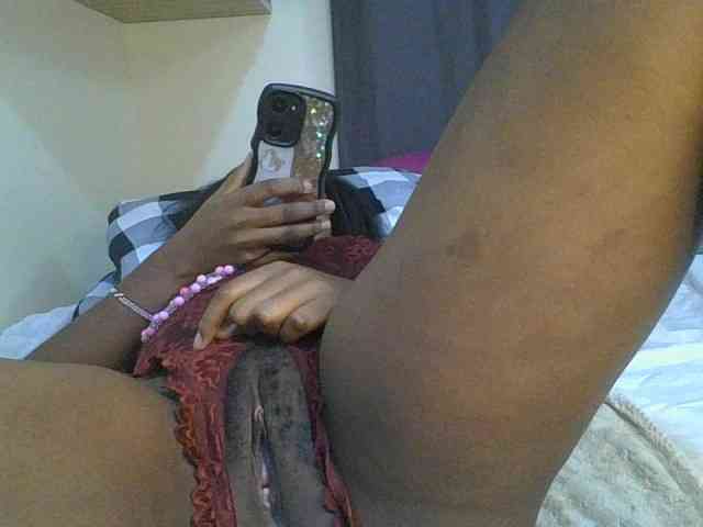 sexylittleprincess1 webcam