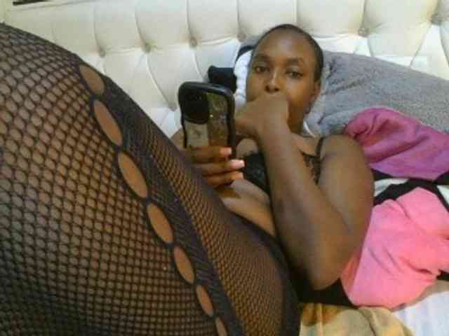 sexylittleprincess1 webcam