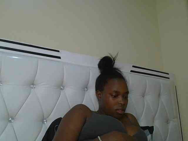 sexylittleprincess1 webcam