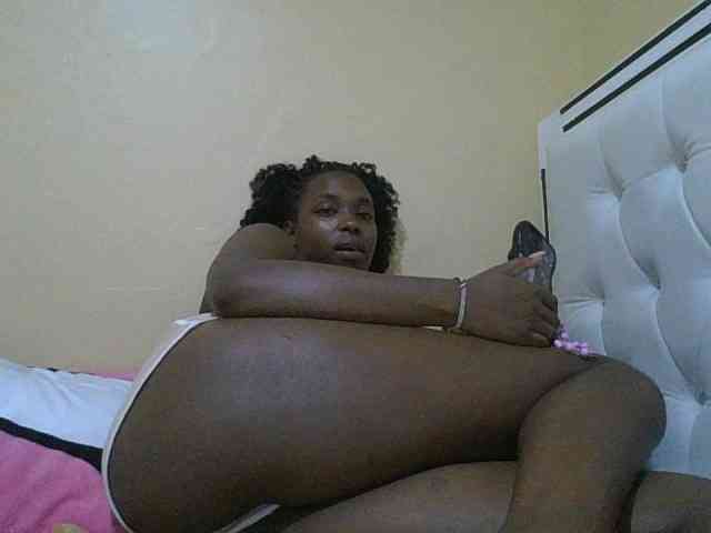 sexylittleprincess1 webcam