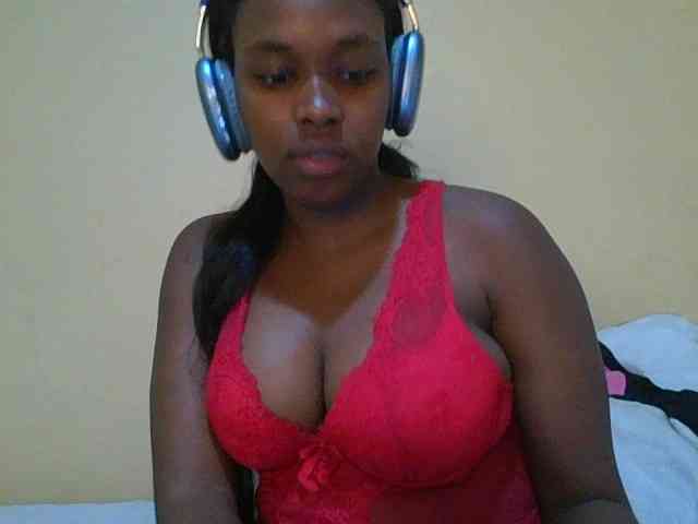 sexylittleprincess1 webcam