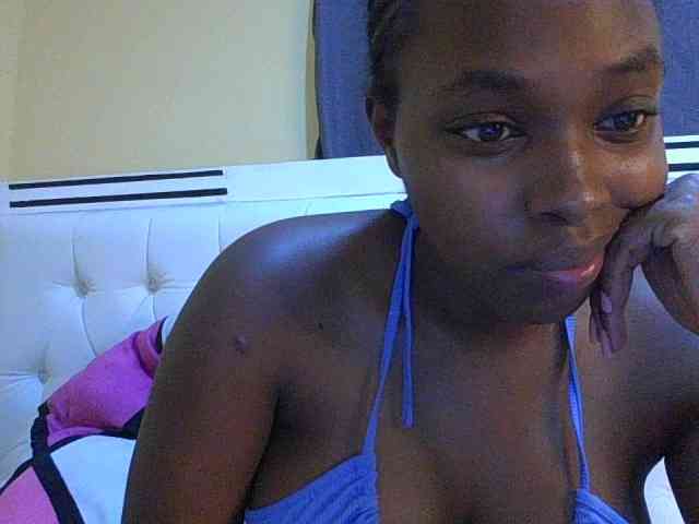 sexylittleprincess1 webcam
