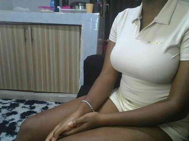 sexylittleprincess1 webcam