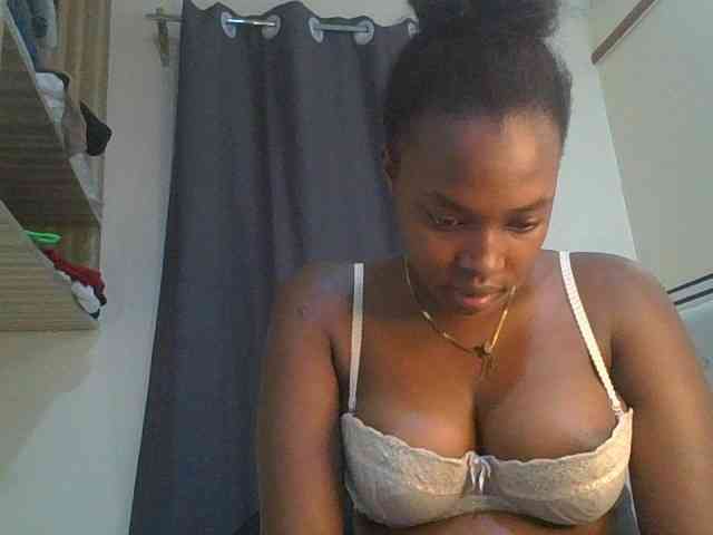 sexylittleprincess1 webcam