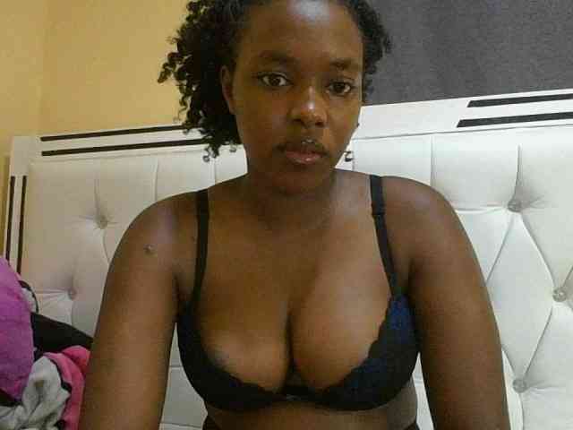 sexylittleprincess1 webcam