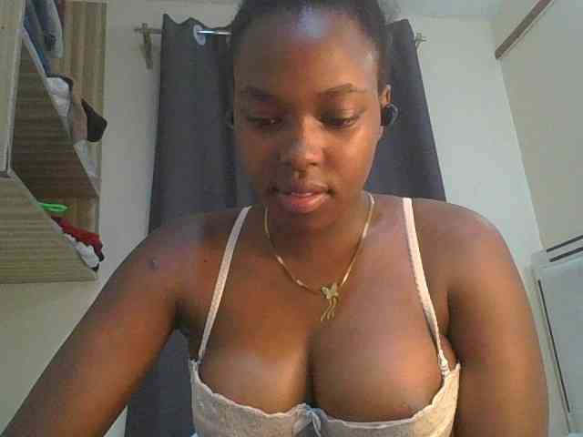 sexylittleprincess1 webcam