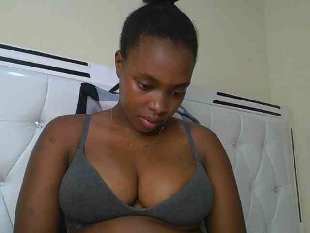 sexylittleprincess1 webcam