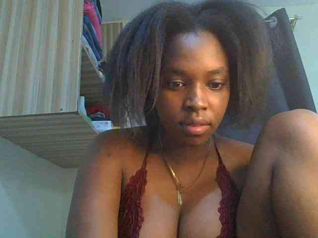 sexylittleprincess1 webcam
