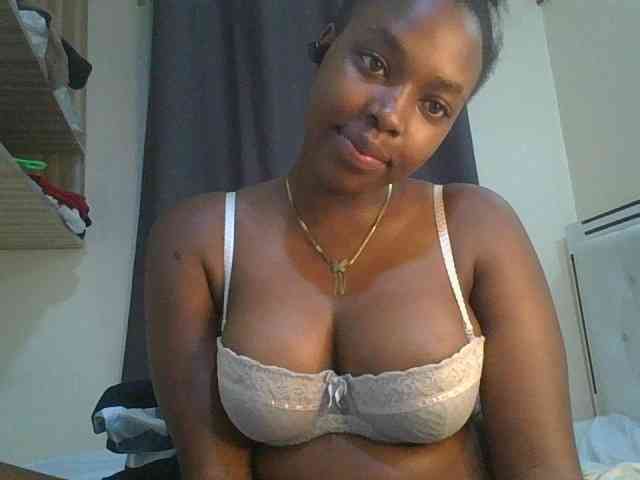sexylittleprincess1 webcam