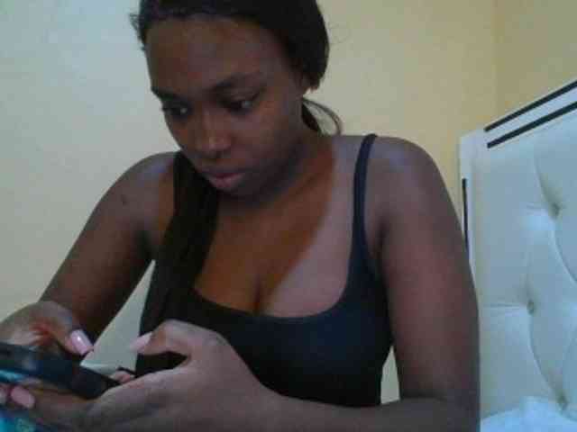 sexylittleprincess1 webcam