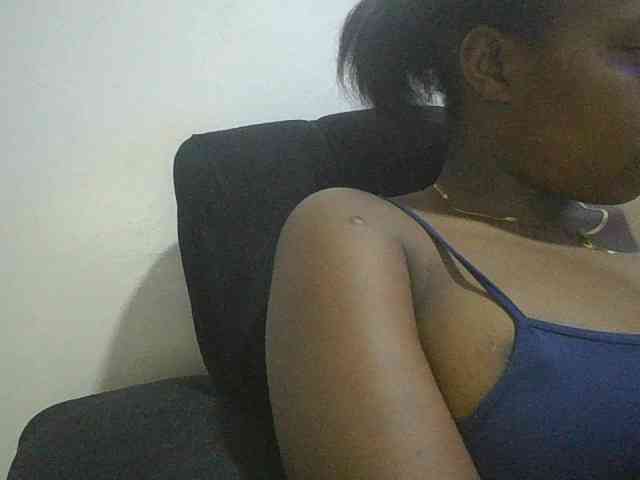 sexylittleprincess1 webcam
