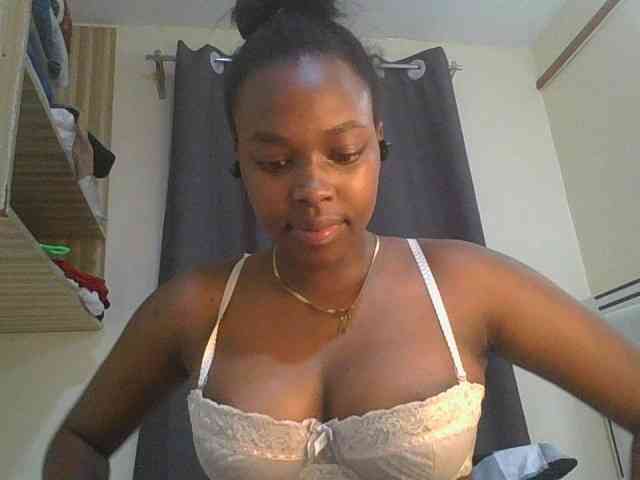 sexylittleprincess1 webcam
