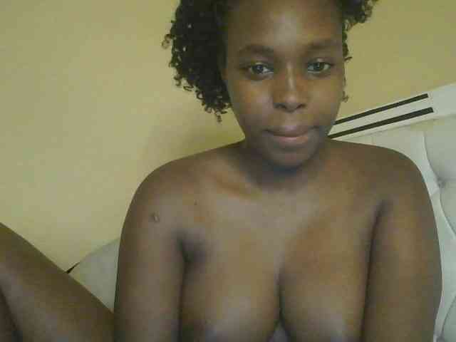 sexylittleprincess1 webcam