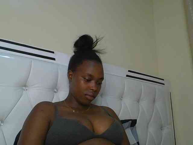 sexylittleprincess1 webcam