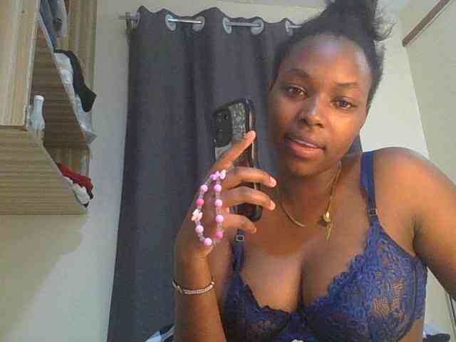 sexylittleprincess1 webcam