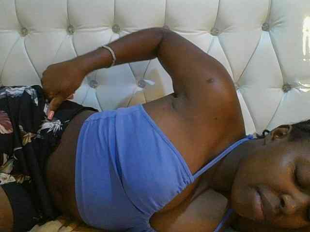 sexylittleprincess1 webcam