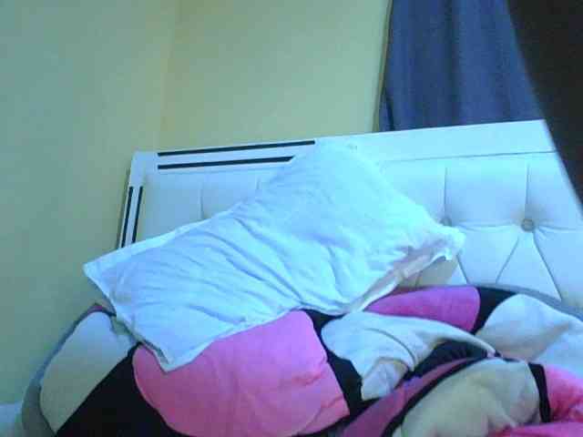 sexylittleprincess1 webcam