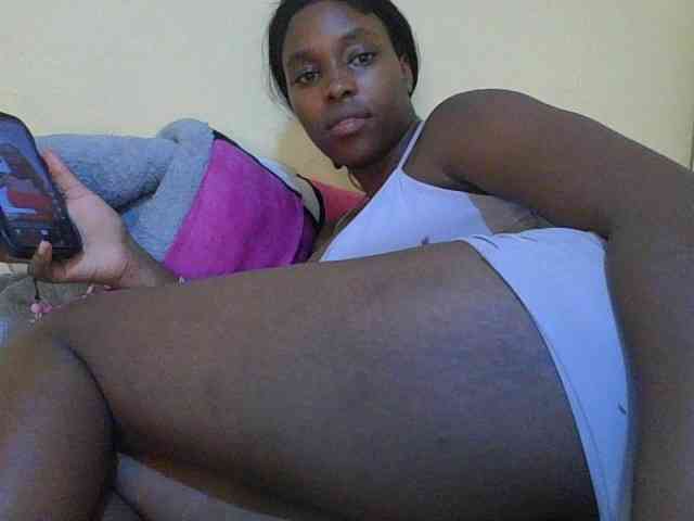 sexylittleprincess1 webcam