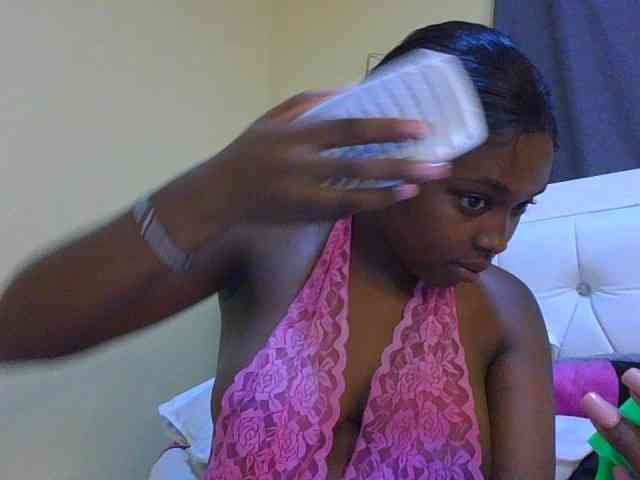sexylittleprincess1 webcam