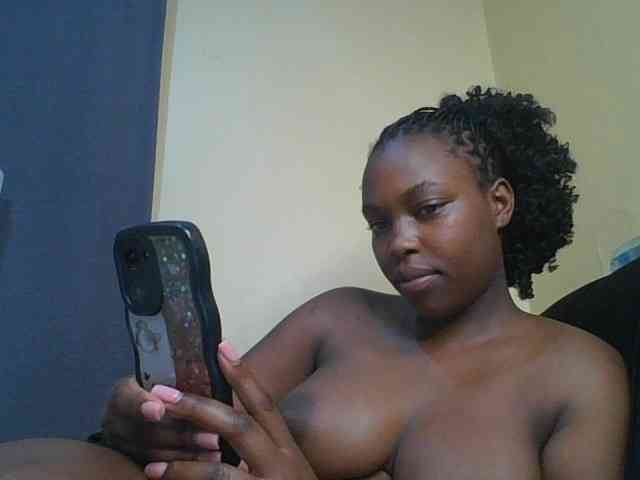 sexylittleprincess1 webcam