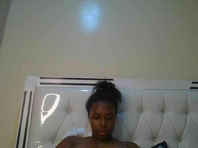 sexylittleprincess1 webcam