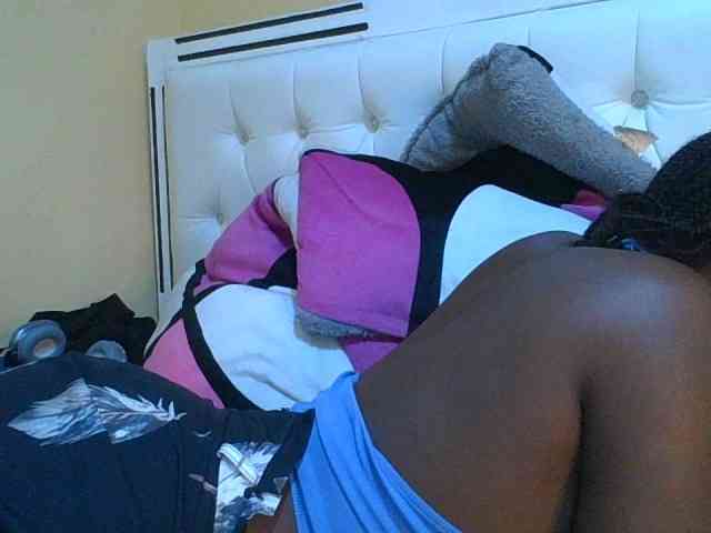 sexylittleprincess1 webcam