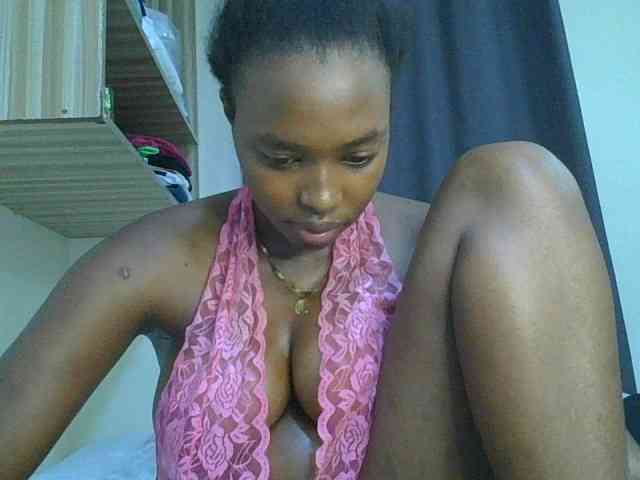 sexylittleprincess1 webcam