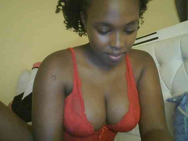 sexylittleprincess1 webcam