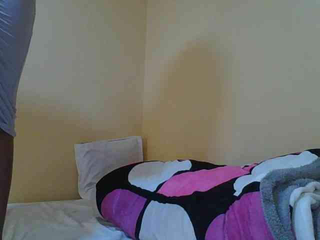 sexylittleprincess1 webcam