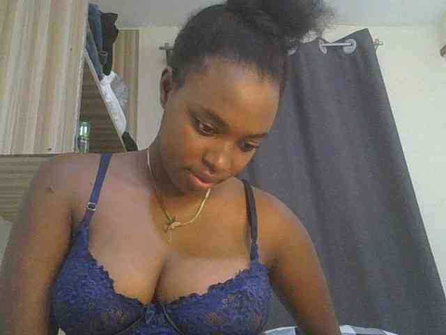 sexylittleprincess1 webcam