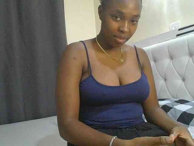 sexylittleprincess1 webcam