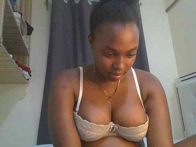sexylittleprincess1 webcam