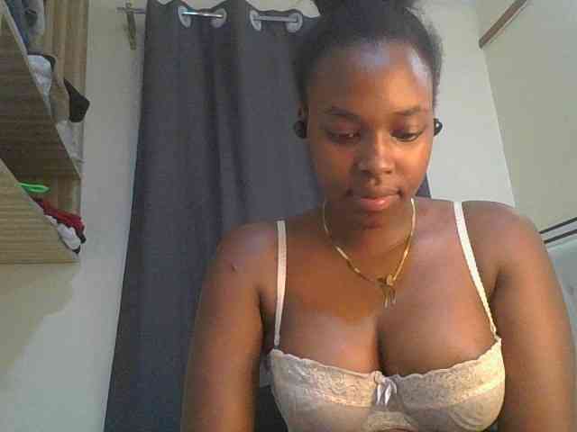 sexylittleprincess1 webcam