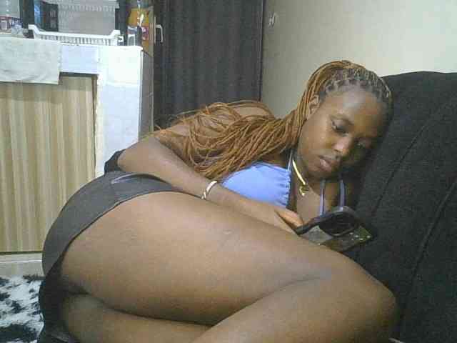 sexylittleprincess1 webcam