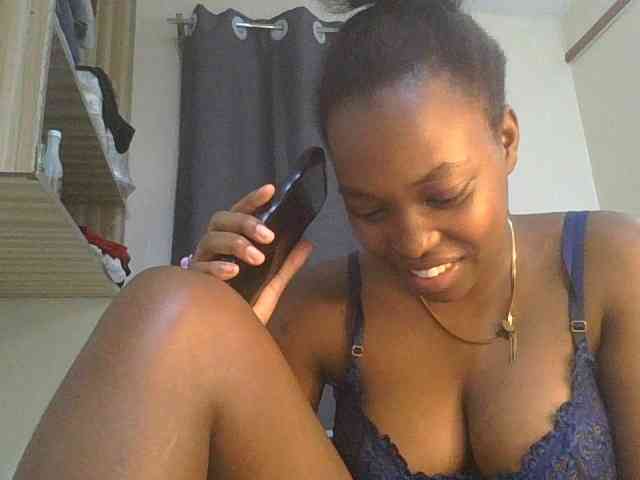 sexylittleprincess1 webcam