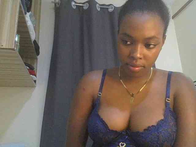sexylittleprincess1 webcam