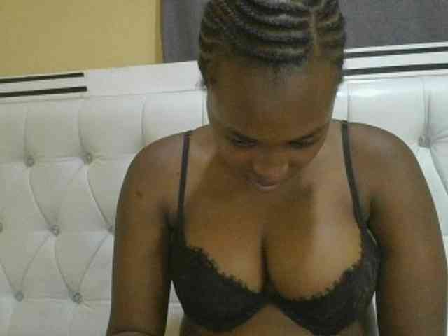 sexylittleprincess1 webcam