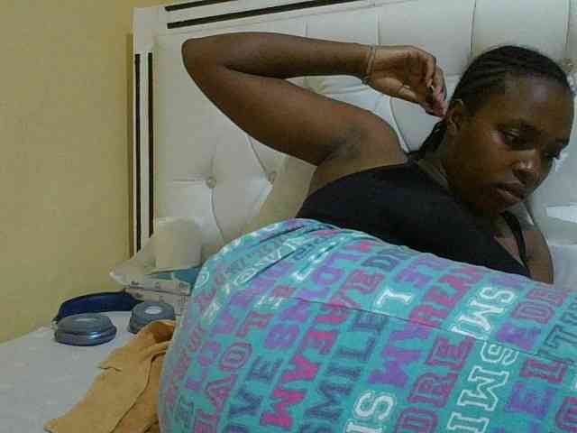 sexylittleprincess1 webcam