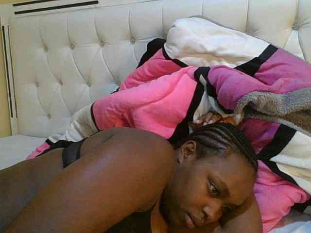 sexylittleprincess1 webcam