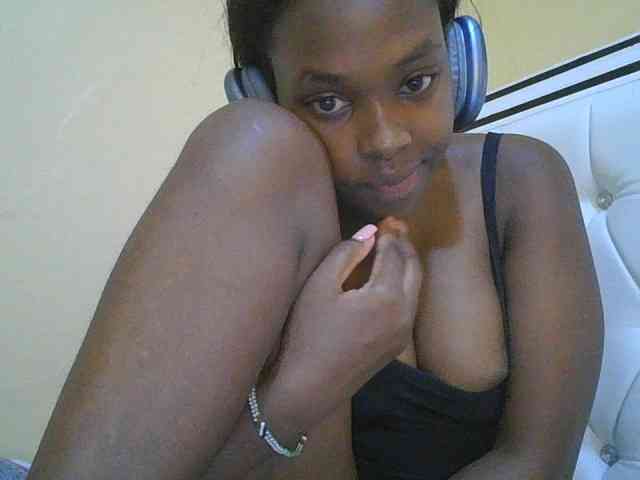 sexylittleprincess1 webcam