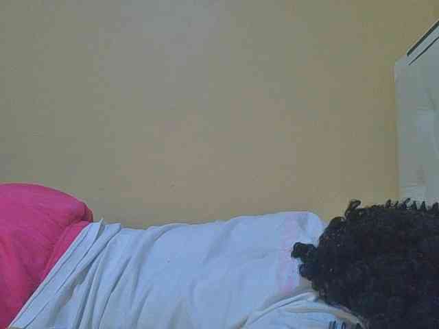 sexylittleprincess1 webcam