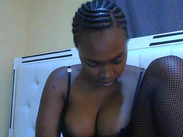 sexylittleprincess1 webcam