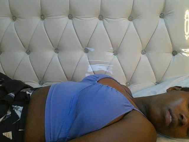 sexylittleprincess1 webcam